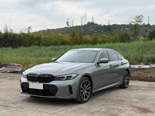 BMW 3 Series — Фото автомобиля 16