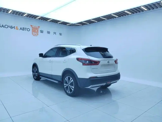 Nissan Qashqai — Фото автомобиля 4