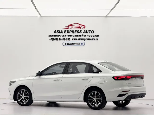 Geely Emgrand — Фото автомобиля 6