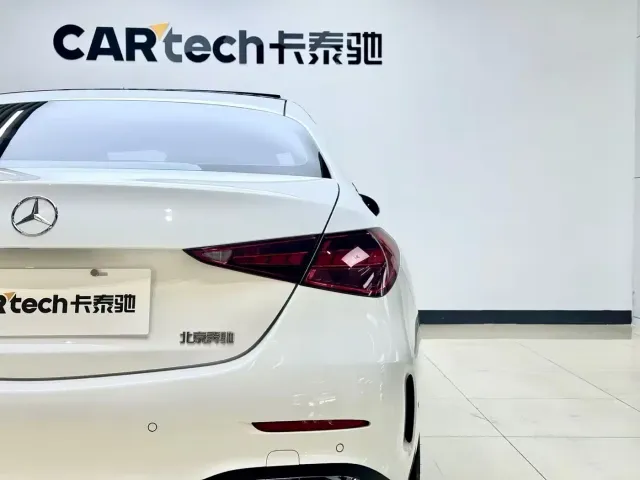 Mercedes-Benz C-Class — Фото автомобиля 8
