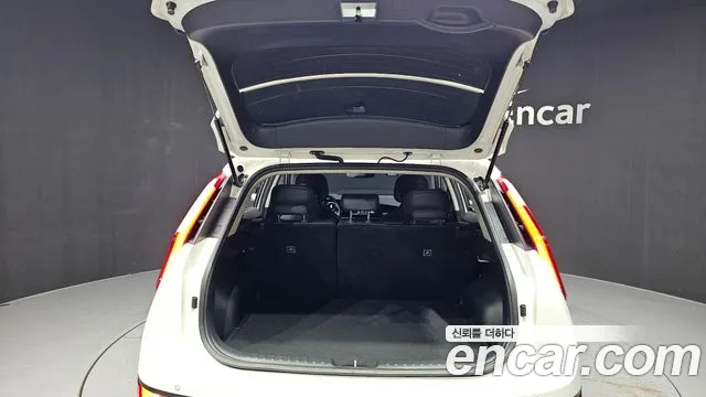 Kia Niro Niro (New) — Фото автомобиля 29