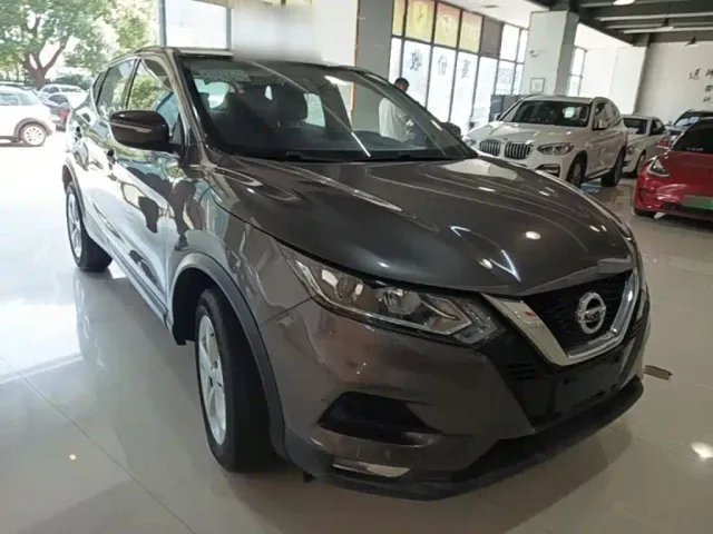 Nissan Qashqai — Фото автомобиля 3