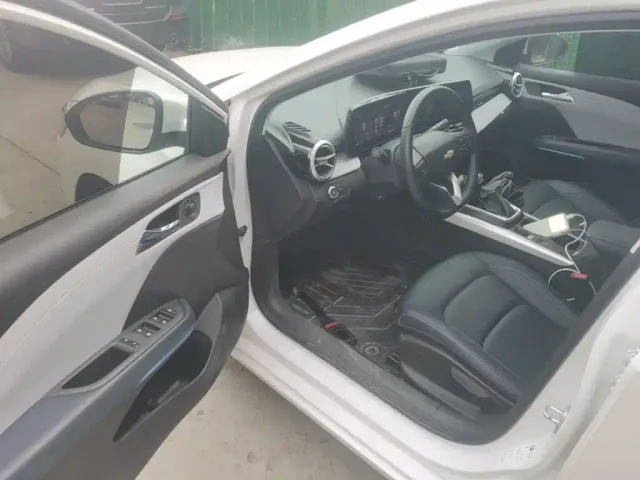 Chevrolet Monza — Фото автомобиля 15