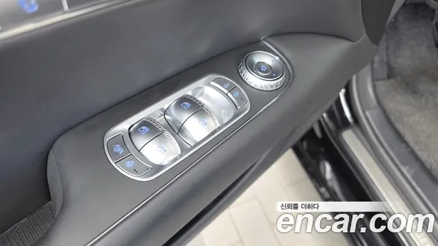 Genesis G90 RS4 — Фото автомобиля 27