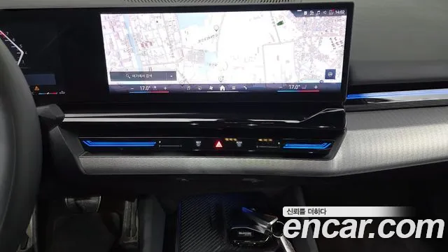BMW 5 Series G60 — Фото автомобиля 20