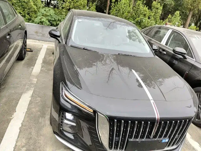 Hongqi H5 — Фото автомобиля 2
