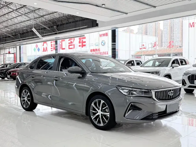 Geely Emgrand — Фото автомобиля 3