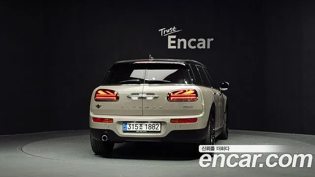 MINI Clubman — Фото автомобиля 4