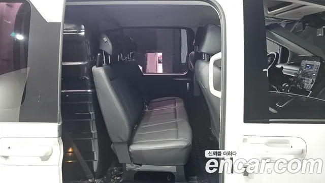 Hyundai Staria Staria Карго 5 мест — Фото автомобиля 11