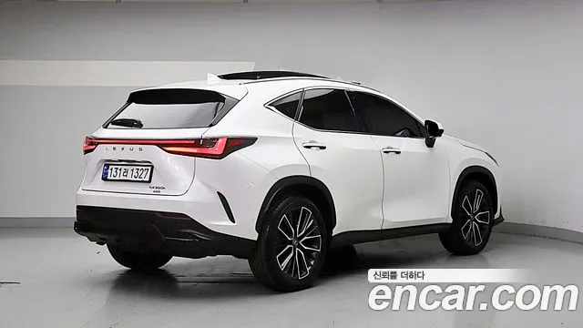 Lexus NX Generation 2 — Фото автомобиля 4