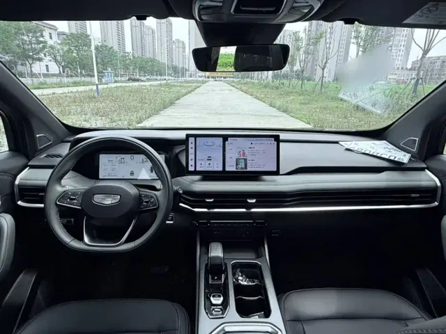 Geely Haoyue L — Фото автомобиля 19