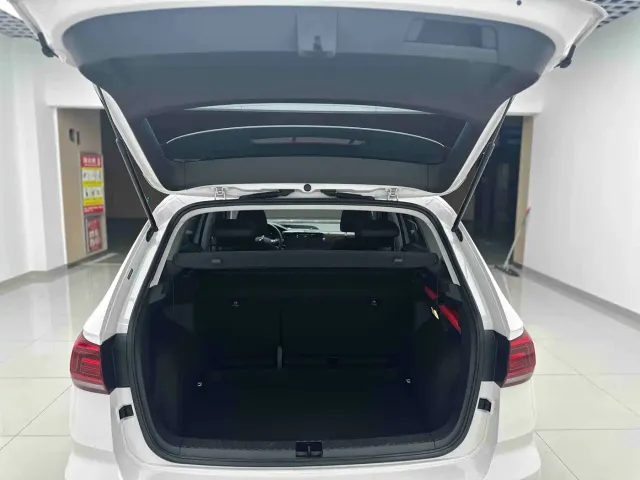 Volkswagen Tharu — Фото автомобиля 17