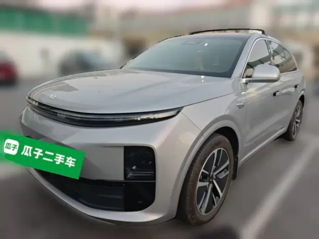 Фотография автомобиля — Li Auto L6