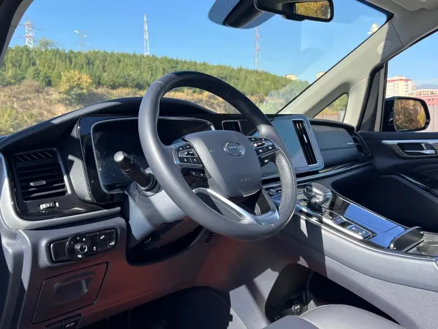 GAC Trumpchi M8 — Фото автомобиля 8