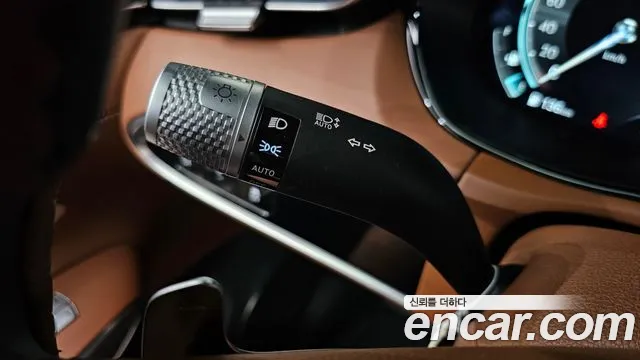 Genesis GV70 2.5T Бензин AWD — Фото автомобиля 25