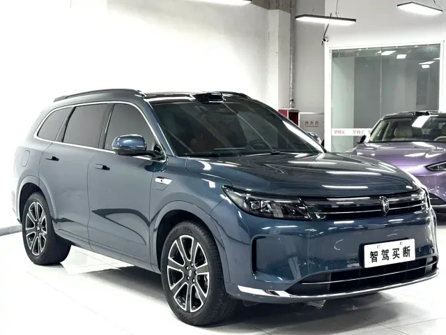Aito M7 — Фото автомобиля 3
