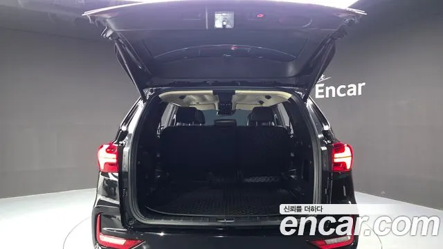 KG_Mobility_Ssangyong Rexton Rexton Arena Дизель 2.2 4WD — Фото автомобиля 17