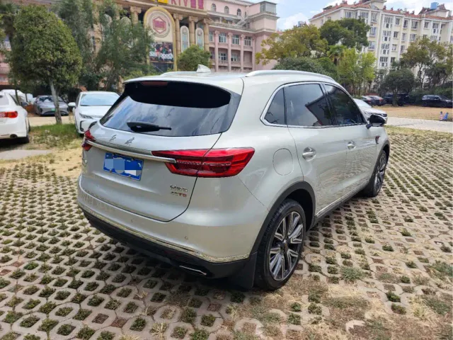 Hongqi HS5 — Фото автомобиля 15