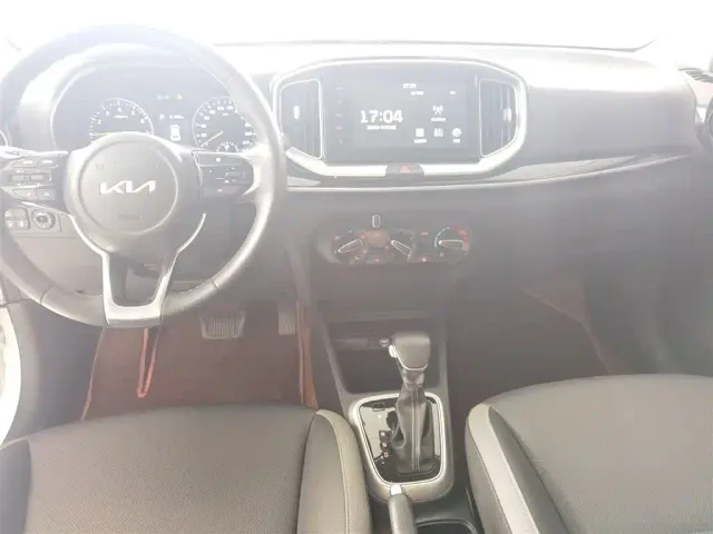 Kia KX1 — Фото автомобиля 9