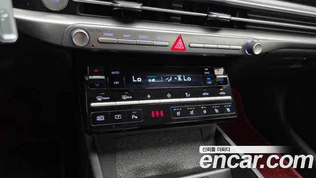 Hyundai Grandeur Grandeur (GN7) 3.5 LPG 2WD (Такси) — Фото автомобиля 17