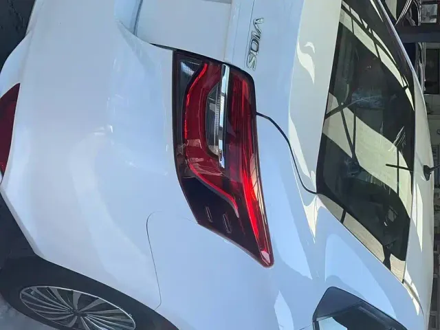 Toyota Vios — Фото автомобиля 3