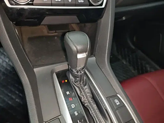 Honda Civic 2019 220TURBO CVT Jingdong Edition China VI — Фото автомобиля 13