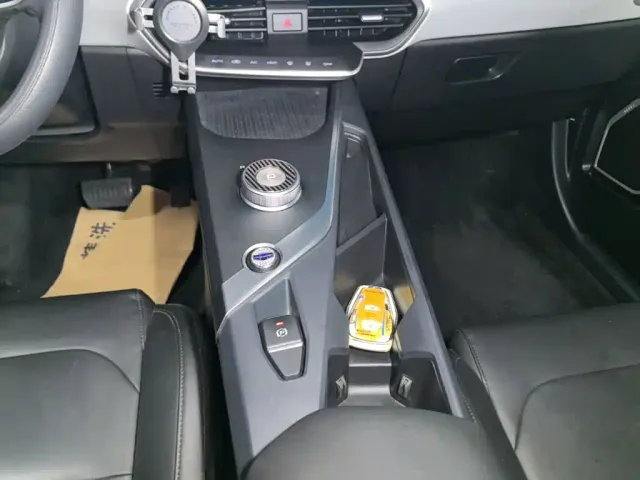 Geely Geometry Geely Geometry A 2024 410KM Travel Edition — Фото автомобиля 13