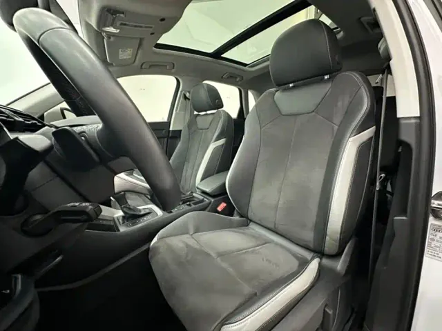 Audi Q3 — Фото автомобиля 14