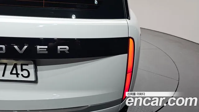 Land Rover Range Rover Generation 5 — Фото автомобиля 23