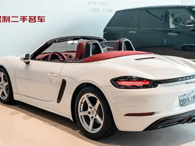 Porsche 718 — Фото автомобиля 3