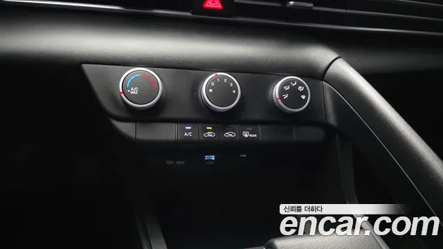 Hyundai Avante CN7 — Фото автомобиля 17