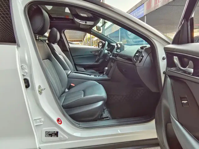 Mazda CX-4 — Фото автомобиля 20