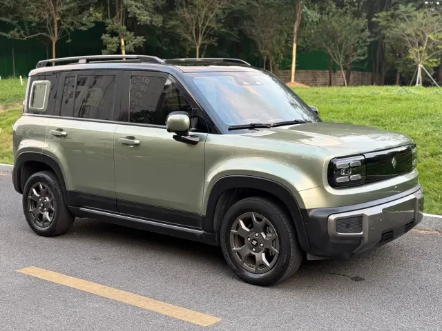Фотография автомобиля — Baojun Yep Plus