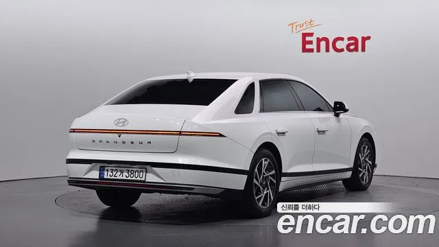 Hyundai Grandeur GN7 — Фото автомобиля 2