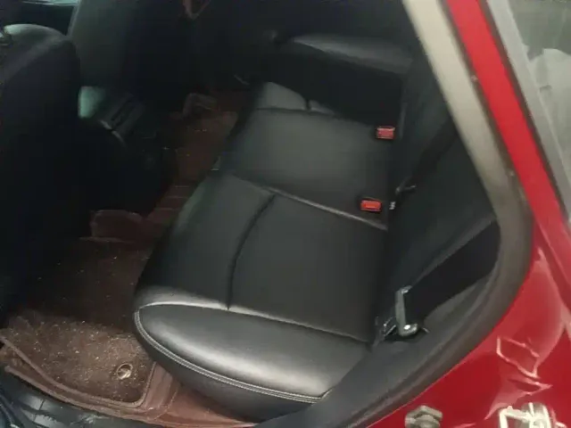 Nissan Tiida — Фото автомобиля 16