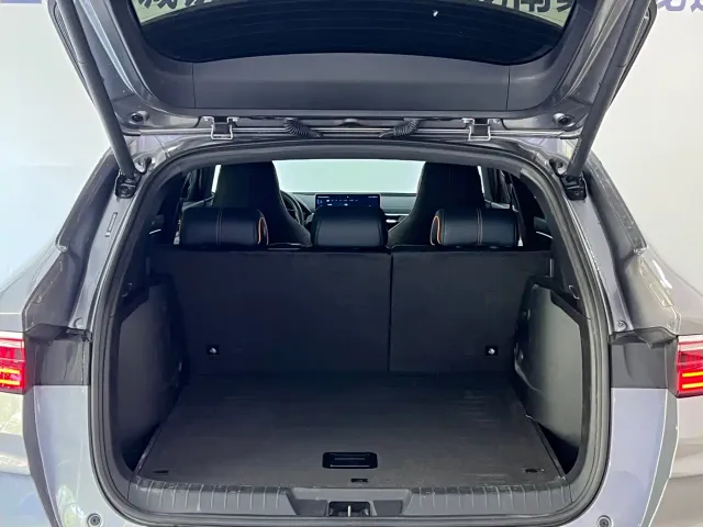 BYD Song PLUS — Фото автомобиля 8