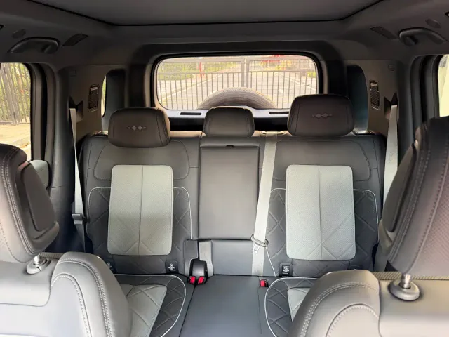 BYD FangChengBao Leopard 5 — Фото автомобиля 11