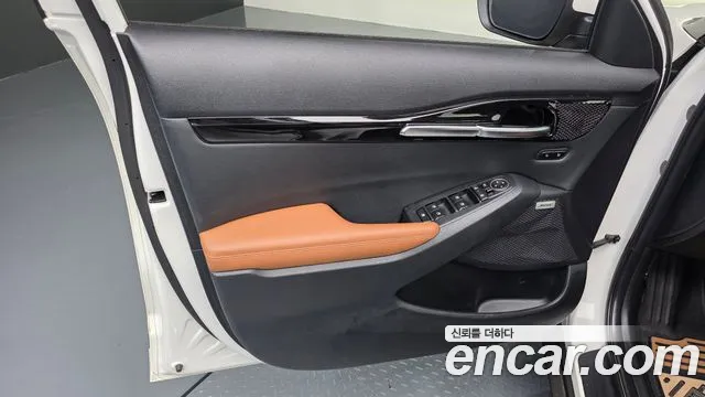 Kia Seltos — Фото автомобиля 23