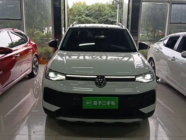 Volkswagen Tharu — Фото автомобиля 2