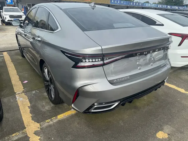 Chery Arrizo 8 — Фото автомобиля 14