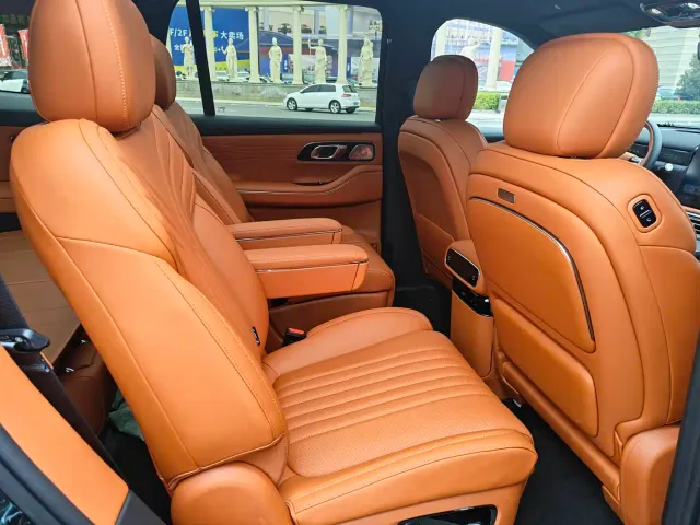 Geely Galaxy M9 — Фото автомобиля 7
