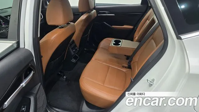 Kia Seltos — Фото автомобиля 18