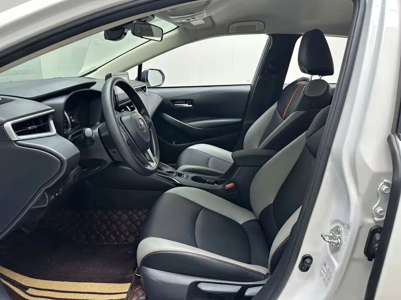 Toyota Corolla 2022 1.2T S-CVT Pioneer PLUS Edition — Фото автомобиля 4