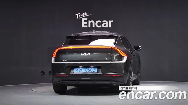 Kia EV6 — Фото автомобиля 4