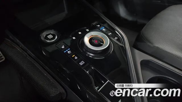 Kia Niro The All New Niro Signature — Фото автомобиля 7