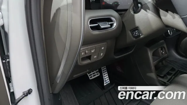 Hyundai Palisade LX3 — Фото автомобиля 30