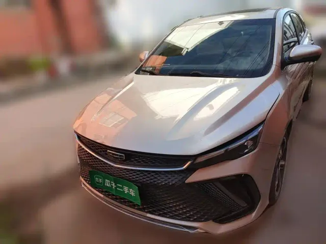Geely Emgrand L — Фото автомобиля 2
