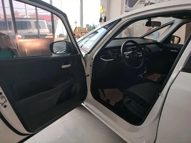 Honda Fit — Фото автомобиля 15