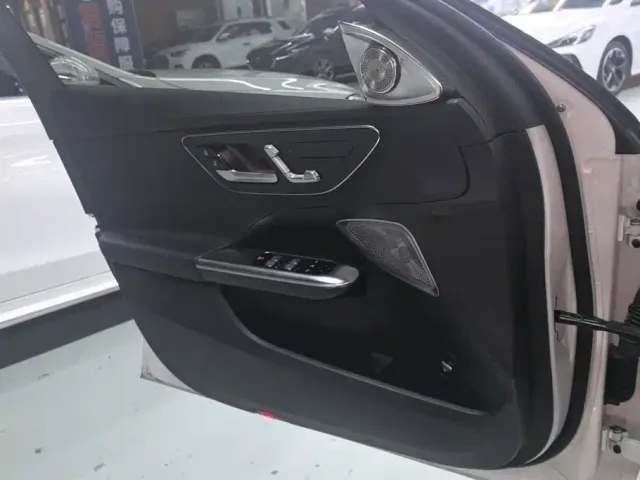 Mercedes-Benz C-Class — Фото автомобиля 7