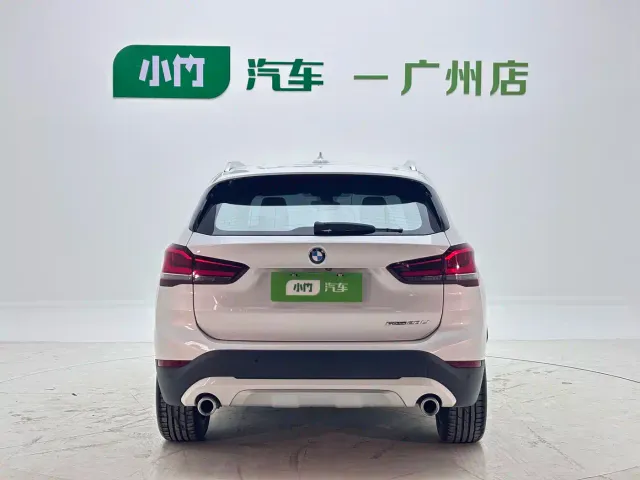 BMW X1 — Фото автомобиля 5